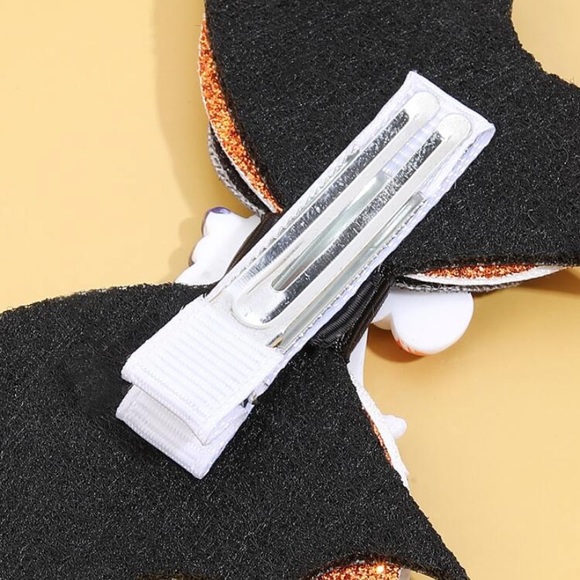 New! Spider Witch Hat Bat Wing Glitter Hair Bow - Picture 3 of 5